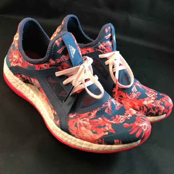 adidas ultra boost flowers